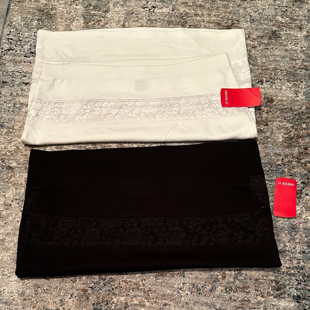 Forever 21 Body con mini lace skirt NWT size L set of 2  black and white cute